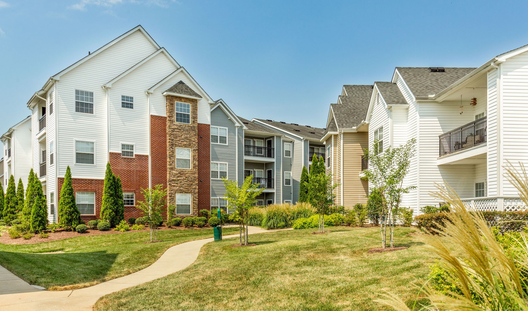 Crowne Village is a pet-friendly apartment community in Midlothian, VA